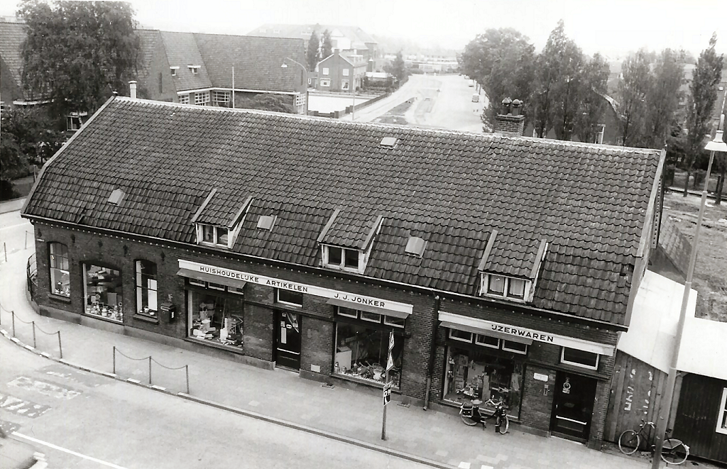 1965 Jonker Churchillweg Wageningen